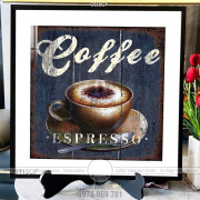 Tranh vẽ ly cà phê trên tường trang trí phòng