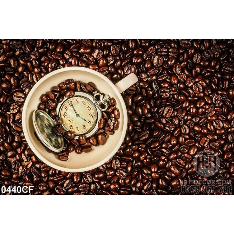 Tranh chiếc đồng hồ trong ly đầy hạt cà phê