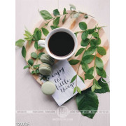 Tranh cành lá xanh bên tách cà phê treo tường in uv