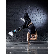 Tranh boy nhảy hip hop in trang trí phòng tập nhảy
