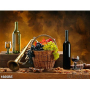 Tranh chiếc bàn gỗ đầy rượu vang đỏ treo bếp