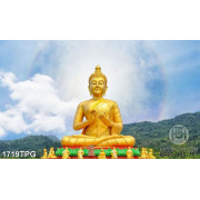 Tranh tượng Phật mạ vàng trên núi
