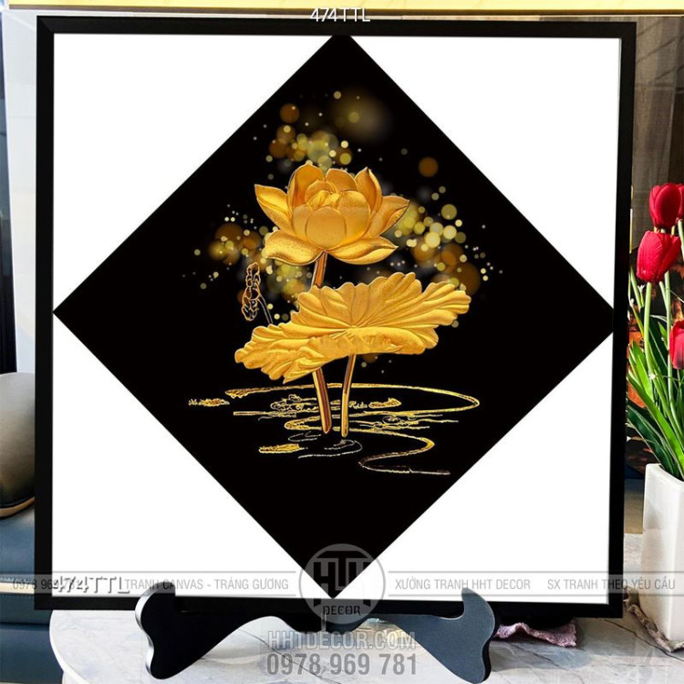 Tranh decor hoa sen trong đầm đúc vàng