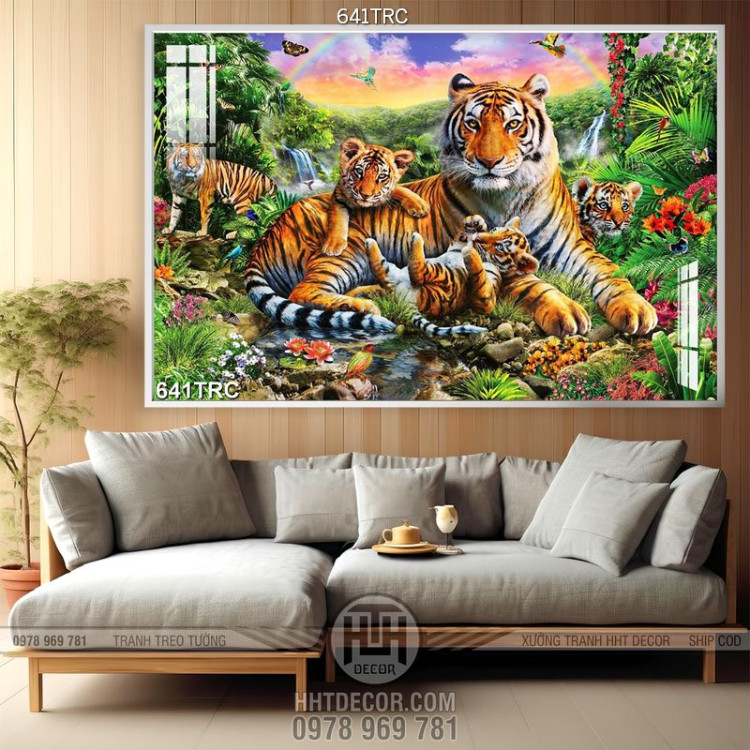 Tranh gia đình nhà hổ trong khu rừng nghệ thuật